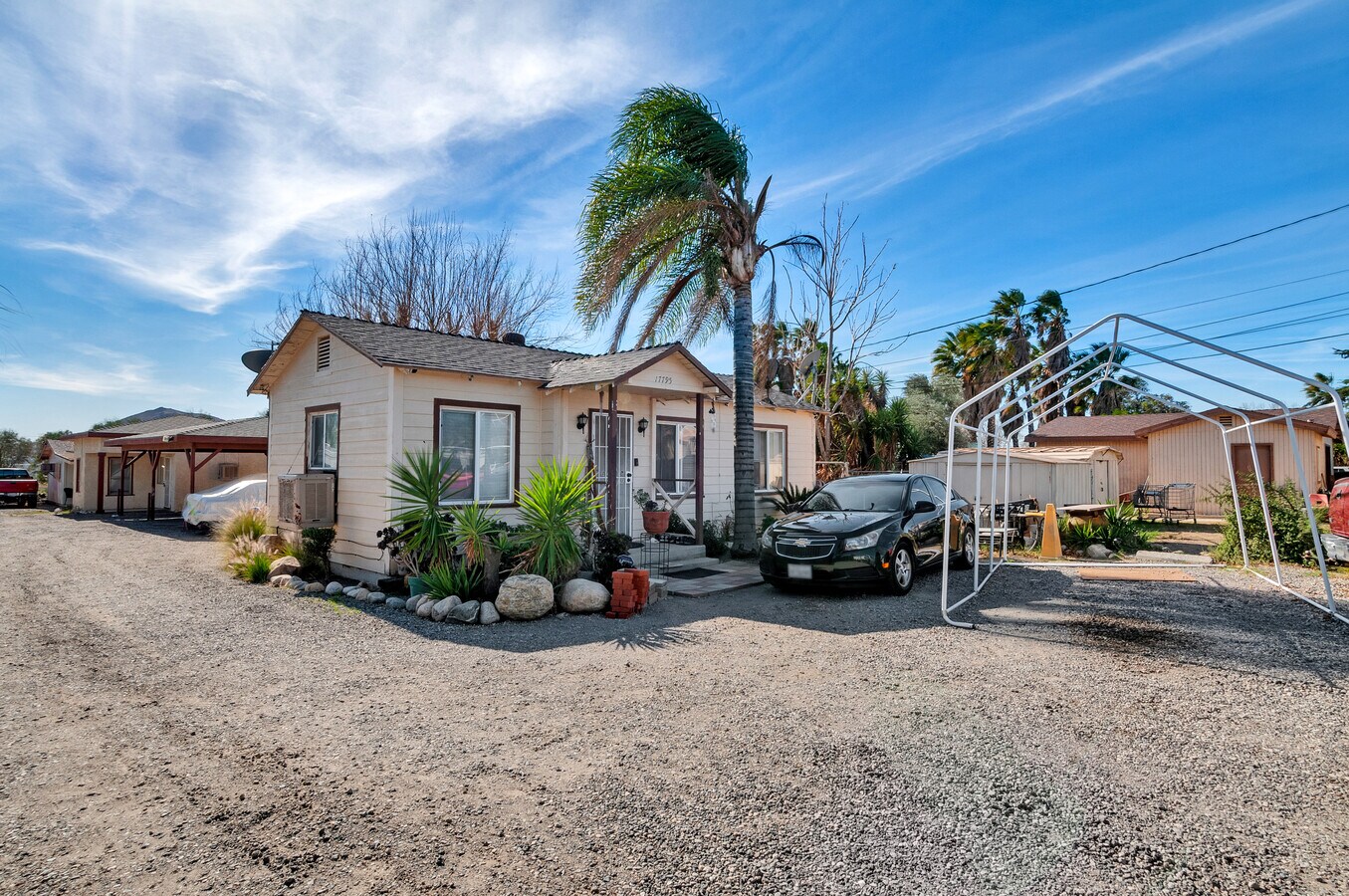 9945 Alder Ave Bloomington Ca 92316 Loopnet Com