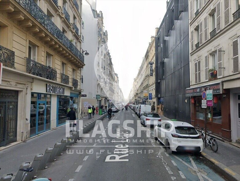 Retail in Paris for lease - Building Photo - Image 1 of 2