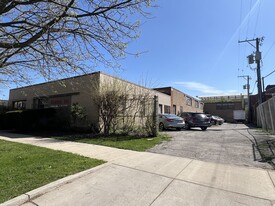 5447 N Wolcott Ave, Chicago IL - Warehouse