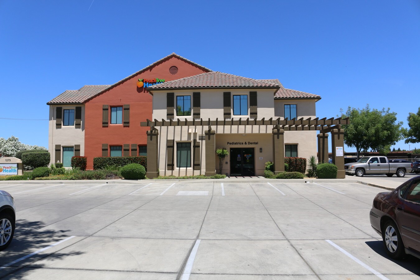 1275 Tharp Rd, Yuba City, CA 95993