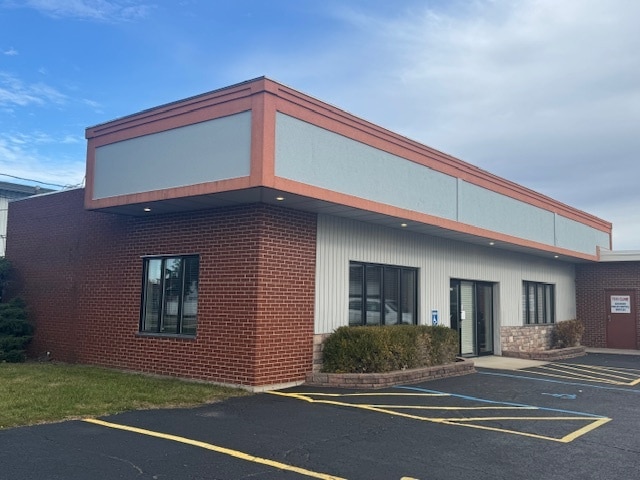 7515 Cline Ave, Schererville, IN for lease - Primary Photo - Image 1 of 16