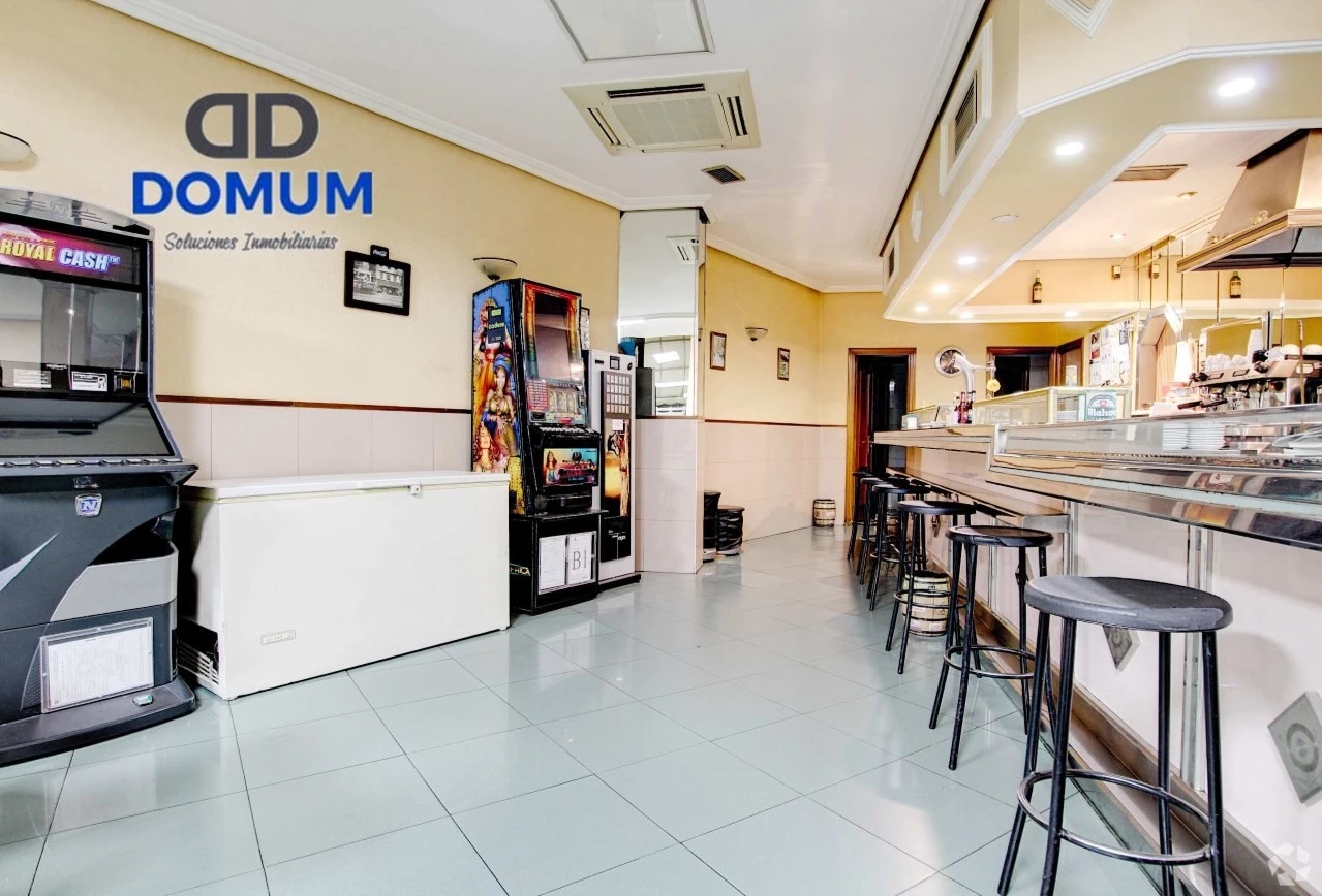 Multifamily in San Fernando de Henares, Madrid for sale Interior Photo- Image 1 of 2