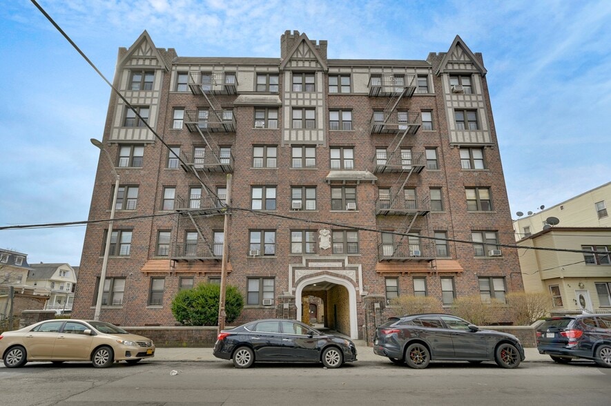 26-30 Post St, Yonkers, NY for sale - Building Photo - Image 1 of 1