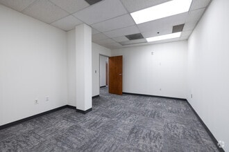 7426-7432 Alban Station Blvd, Springfield, VA for lease Interior Photo- Image 2 of 4