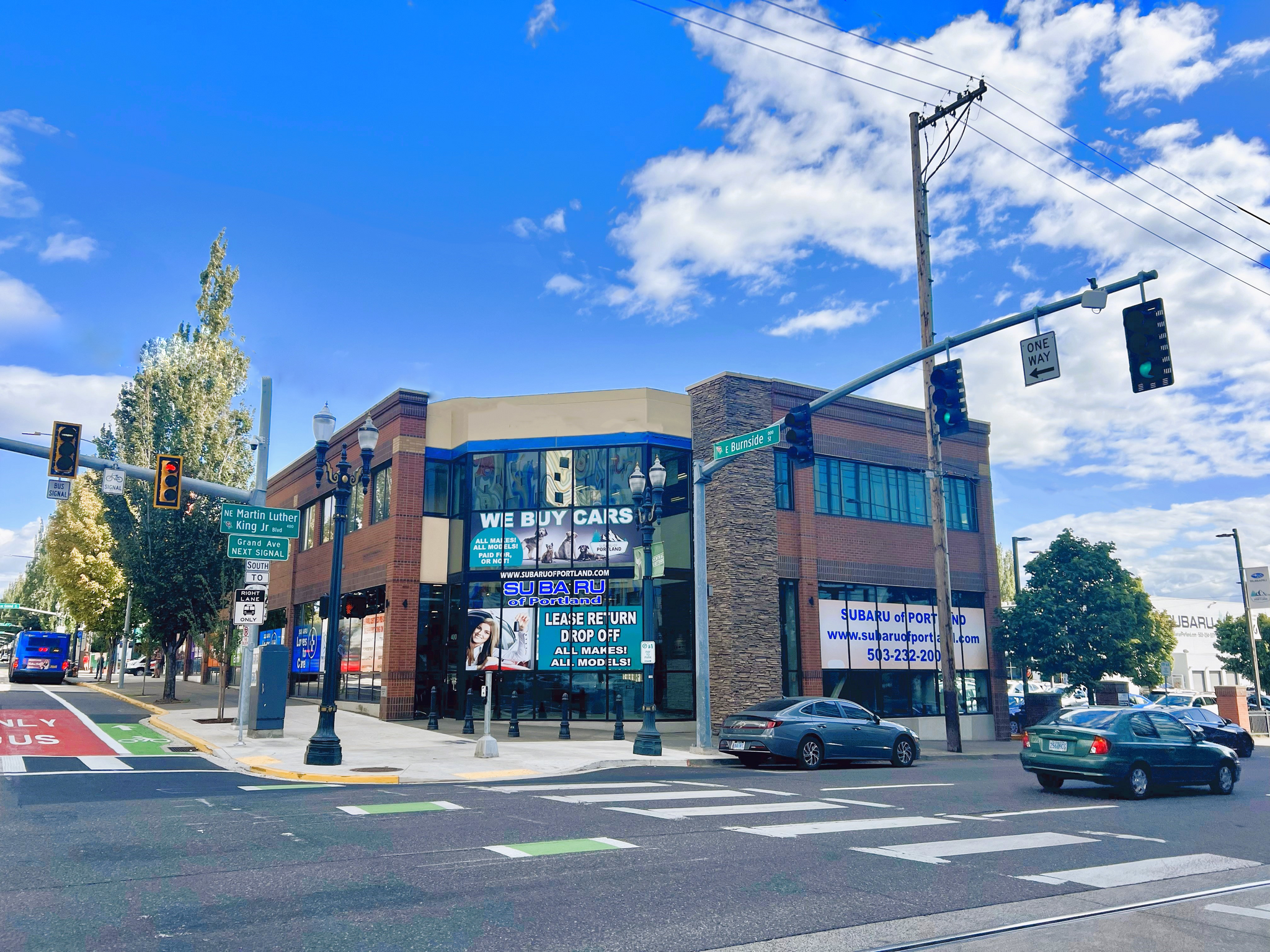 400-438 E Burnside St, Portland, OR for lease Building Photo- Image 1 of 12