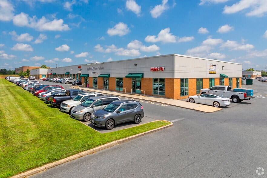 12110-12142 Tech Rd, Silver Spring, MD for sale - Primary Photo - Image 1 of 1