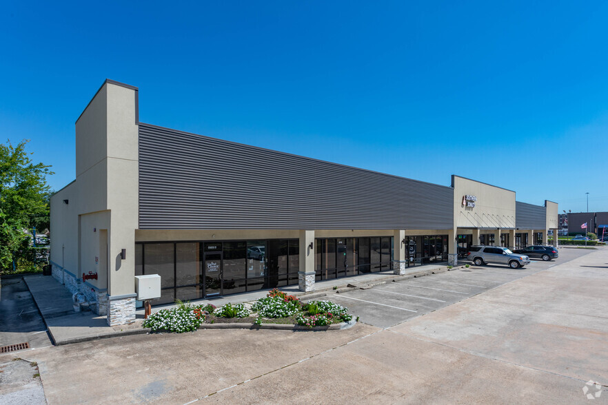 4740 Dacoma St, Houston, TX for lease - Building Photo - Image 2 of 5