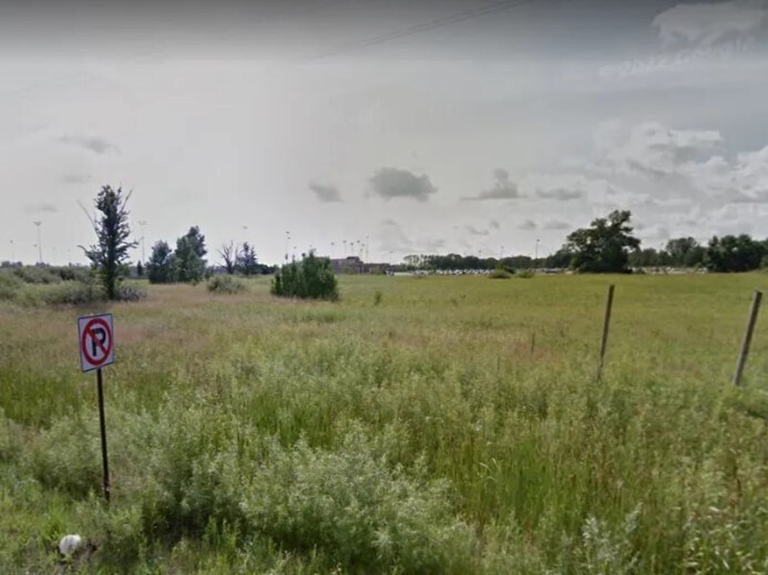 15186 W Freeway Dr, Columbus, MN for sale Primary Photo- Image 1 of 1