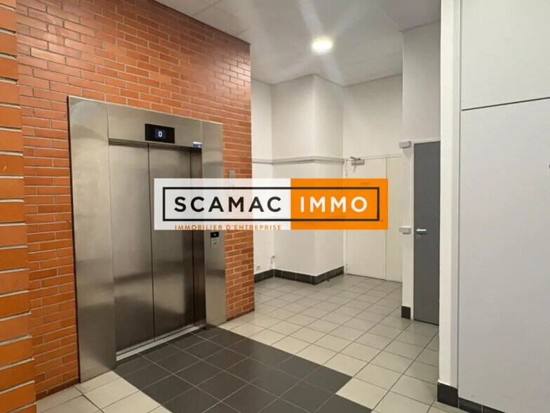 Industrial in Chevilly-Larue for lease - Interior Photo - Image 2 of 15