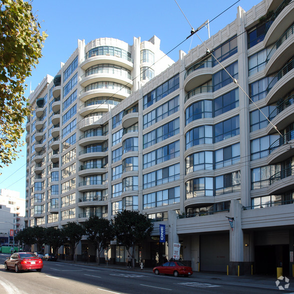 725-727 Folsom St, San Francisco, CA for lease - Building Photo - Image 3 of 9