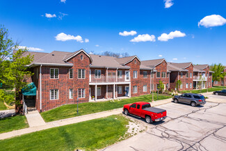 More details for N16W22330 Watertown Rd, Waukesha, WI - Multifamily for Sale