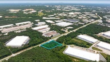 6500 Fulton Industrial Blvd SW, Atlanta, GA - AERIAL  map view