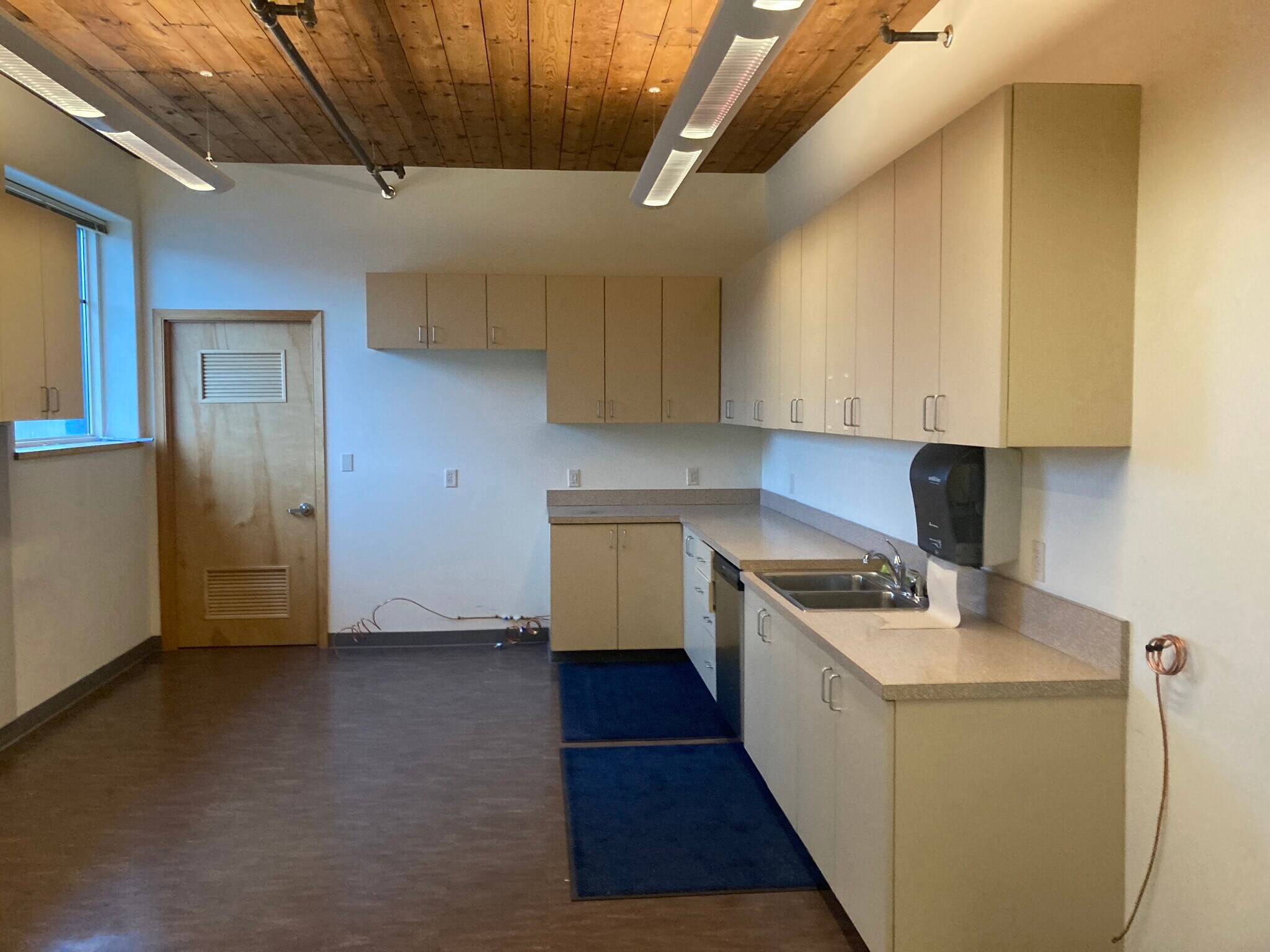 317 W Steuben St, Bingen, WA 98605 Flex for Lease