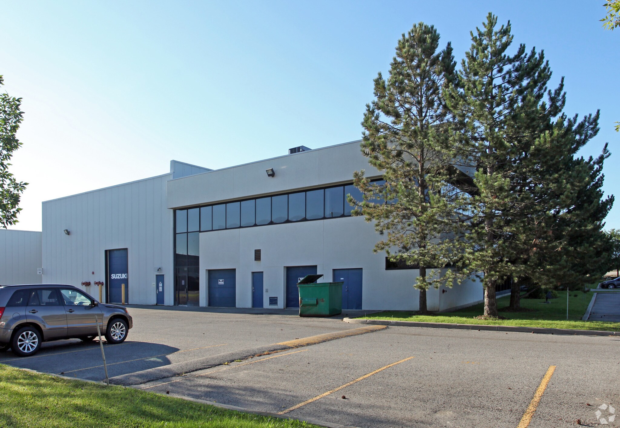 100 E Beaver Creek Rd, Richmond Hill, ON L4B 1J6 Industrial for Lease 100 E Beaver Creek Rd, Richmond Hill, ON L4B 1J6 Industrial for Lease