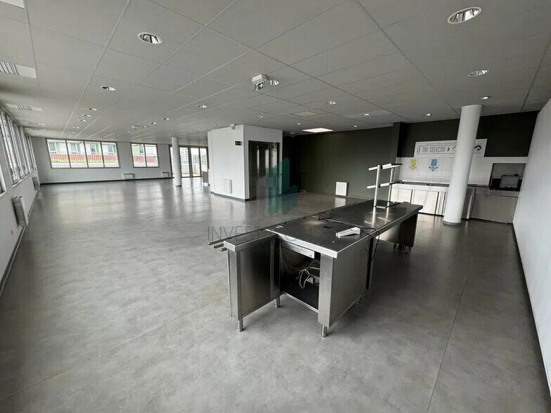 Retail in Garges-lès-Gonesse for sale - Building Photo - Image 2 of 9