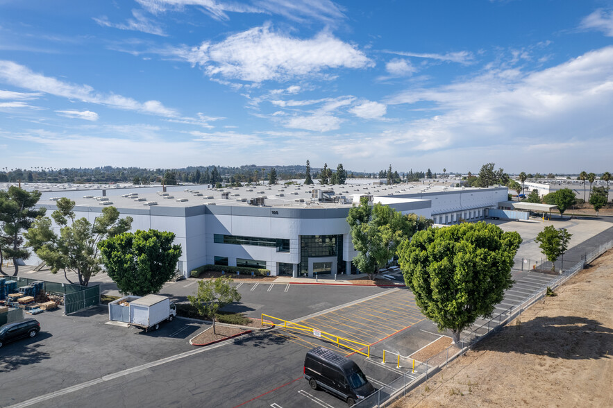 105 S Puente St, Brea, CA for lease - Building Photo - Image 1 of 5