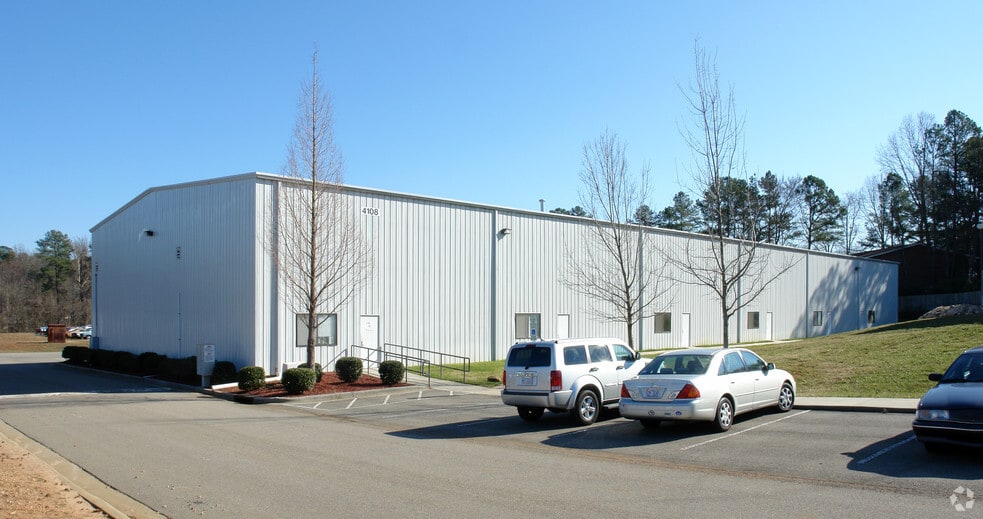 4108 Atlantic Ave, Raleigh, NC for lease - Primary Photo - Image 1 of 2