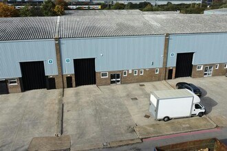 22 Hythe Rd, London for lease Building Photo- Image 2 of 4