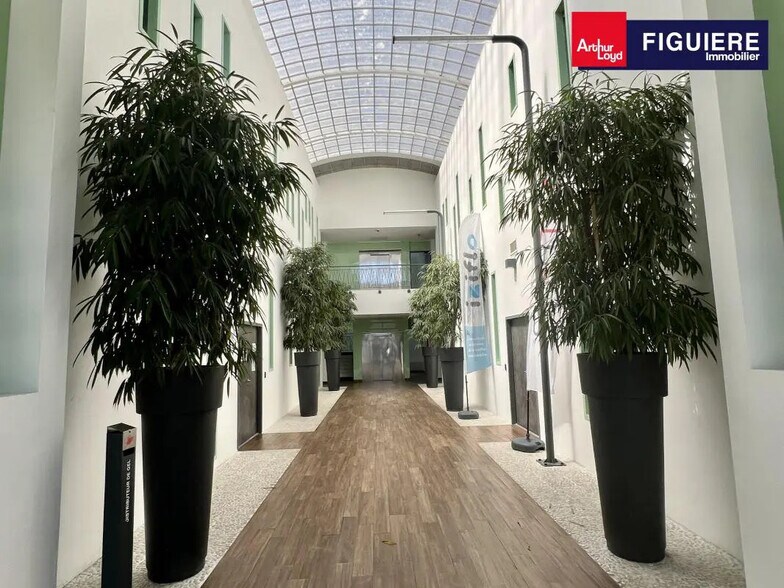 130 Rue Frédéric Joliot Curie, Aix-en-Provence for lease - Lobby - Image 1 of 10