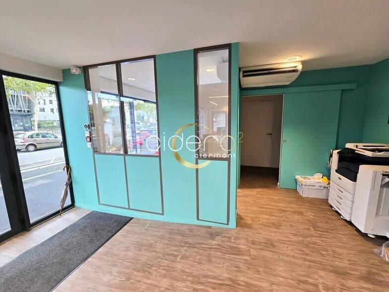 Office in Clermont-Ferrand for lease - Building Photo - Image 2 of 7