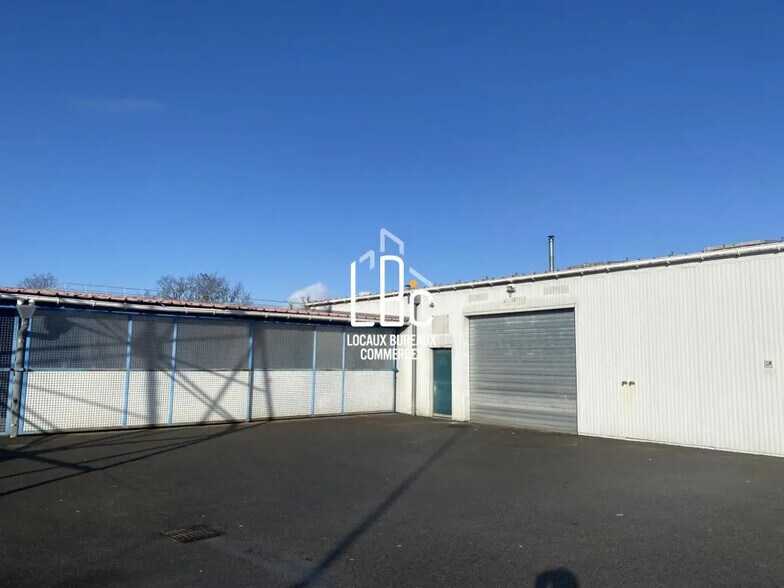 28 Boulevard Jean Monnet, Rezé for lease - Building Photo - Image 3 of 16