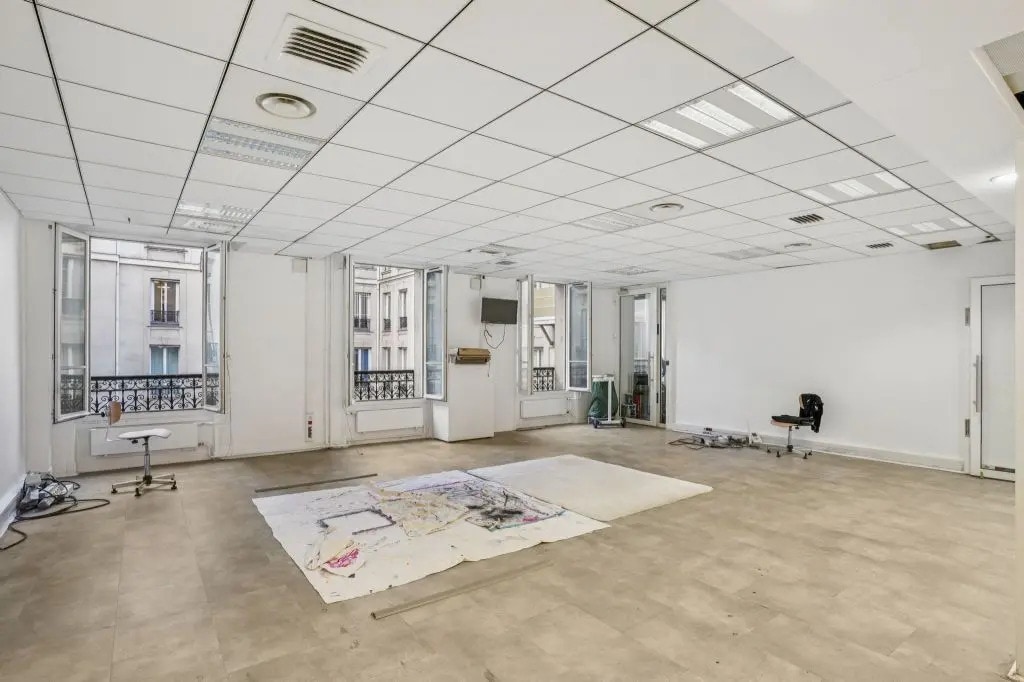 14-18 Rue Volney, Paris for lease Building Photo- Image 1 of 3