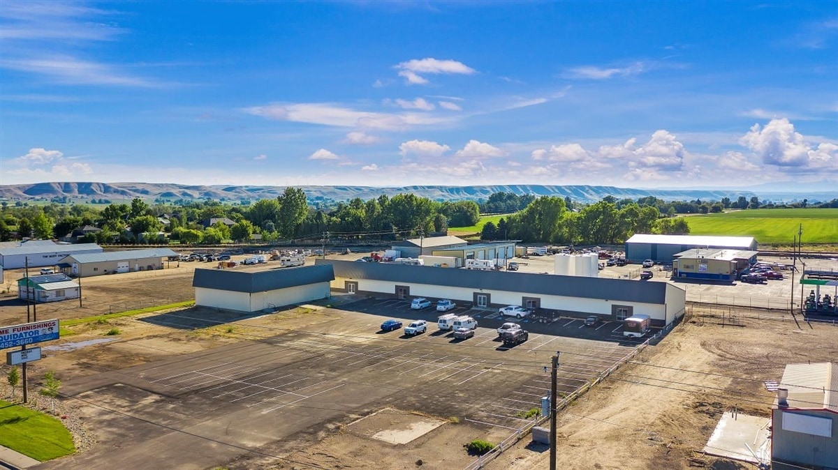 2206 N Whitley Dr, Fruitland, ID for sale Building Photo- Image 1 of 1
