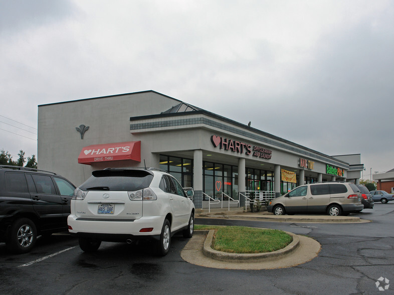 3094 Richmond Rd, Lexington, KY for lease - Building Photo - Image 1 of 3