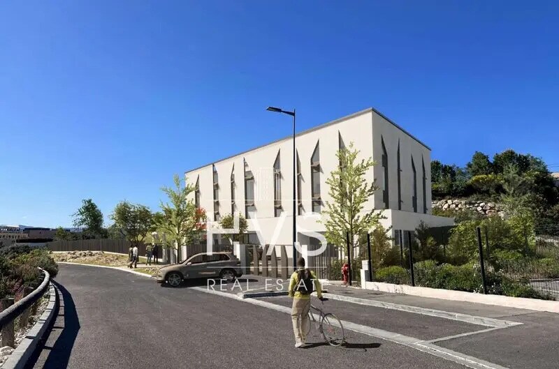 Office in Aix-en-Provence for lease - Building Photo - Image 1 of 9