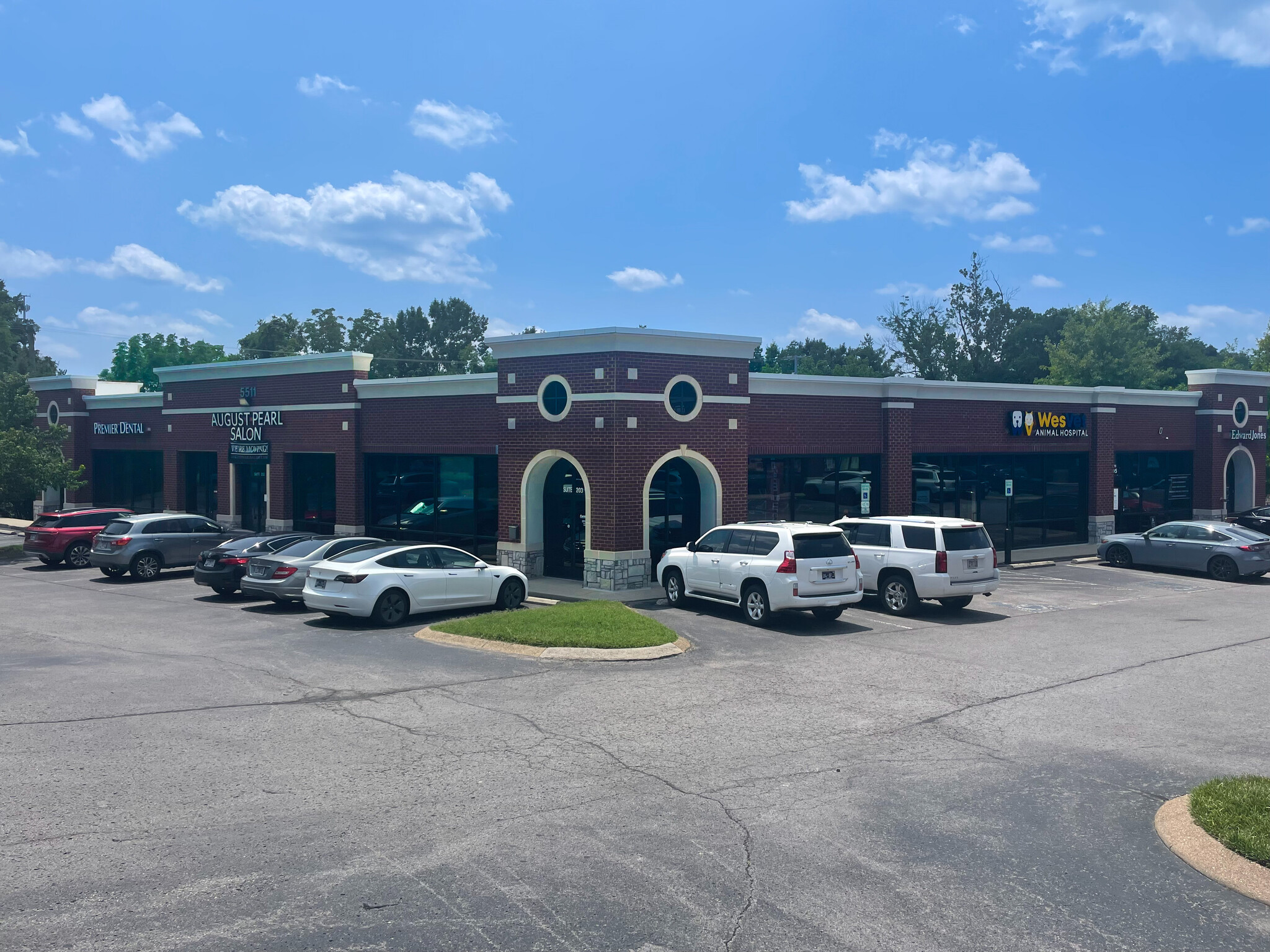 5513-5515 Edmondson Pike, Nashville, TN for lease Building Photo- Image 1 of 1