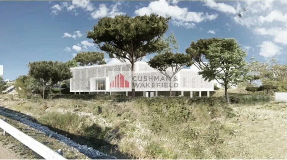 Office in Les Angles for sale Building Photo- Image 1 of 2