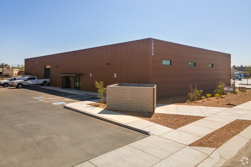 3224 N Freeway Industrial Loop, Tucson, AZ for sale - Primary Photo - Image 1 of 1