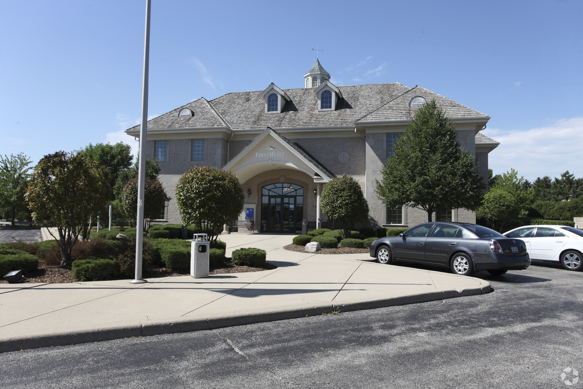 444 N Rand Rd, North Barrington, IL for lease Building Photo- Image 1 of 4