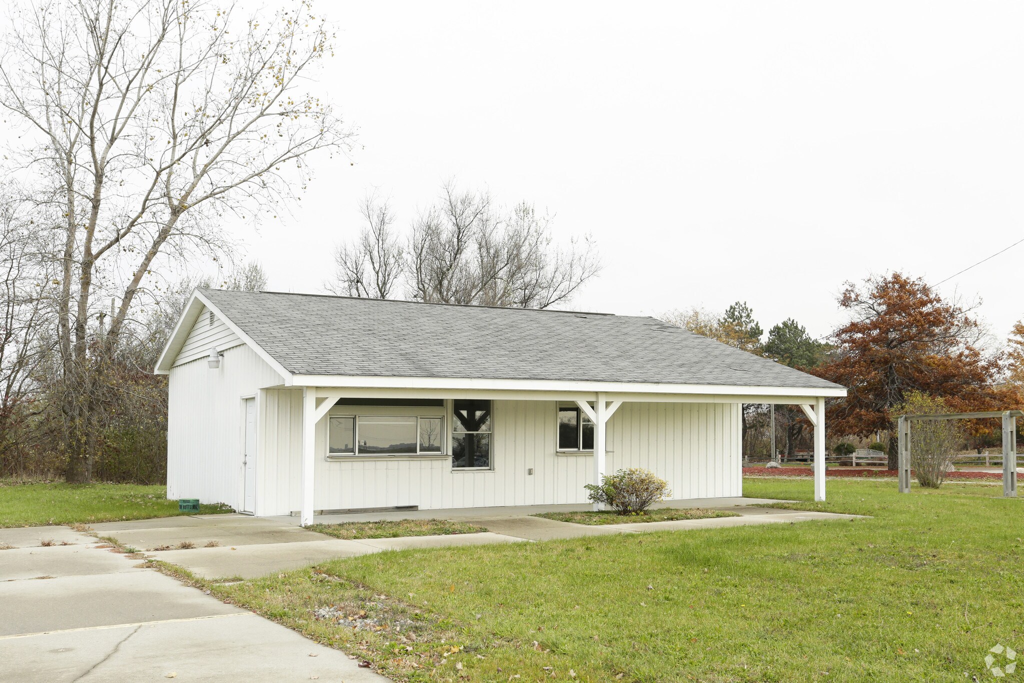 80 N Causeway Ave, Muskegon, MI for sale Primary Photo- Image 1 of 1