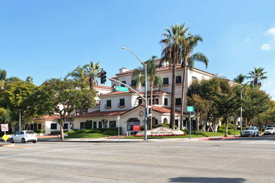 9696 Culver Blvd, Culver City, CA for lease - Building Photo - Image 3 of 17