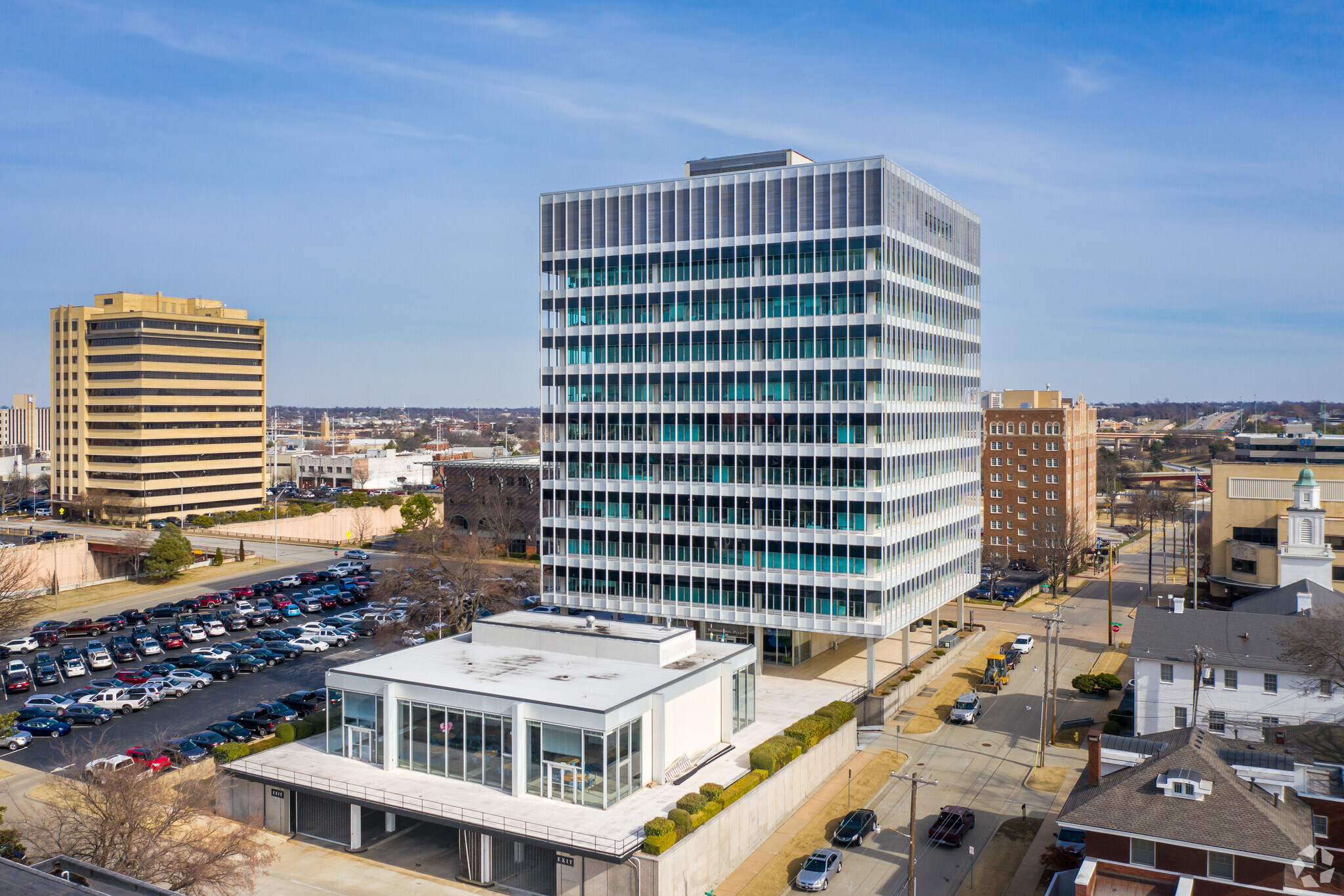 1350 S Boulder Ave, Tulsa, OK for lease Building Photo- Image 1 of 18