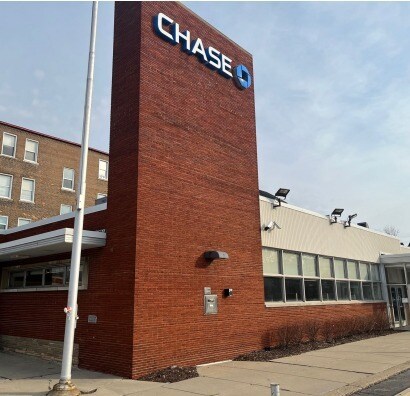 11606 Woodward Ave, Detroit, MI for sale - Primary Photo - Image 1 of 7