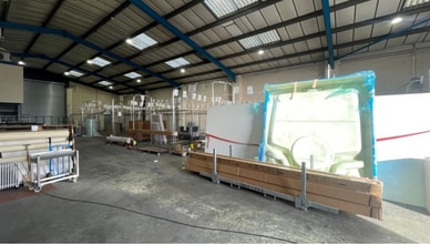 70 Manchester St, Hull for lease Interior Photo- Image 2 of 4