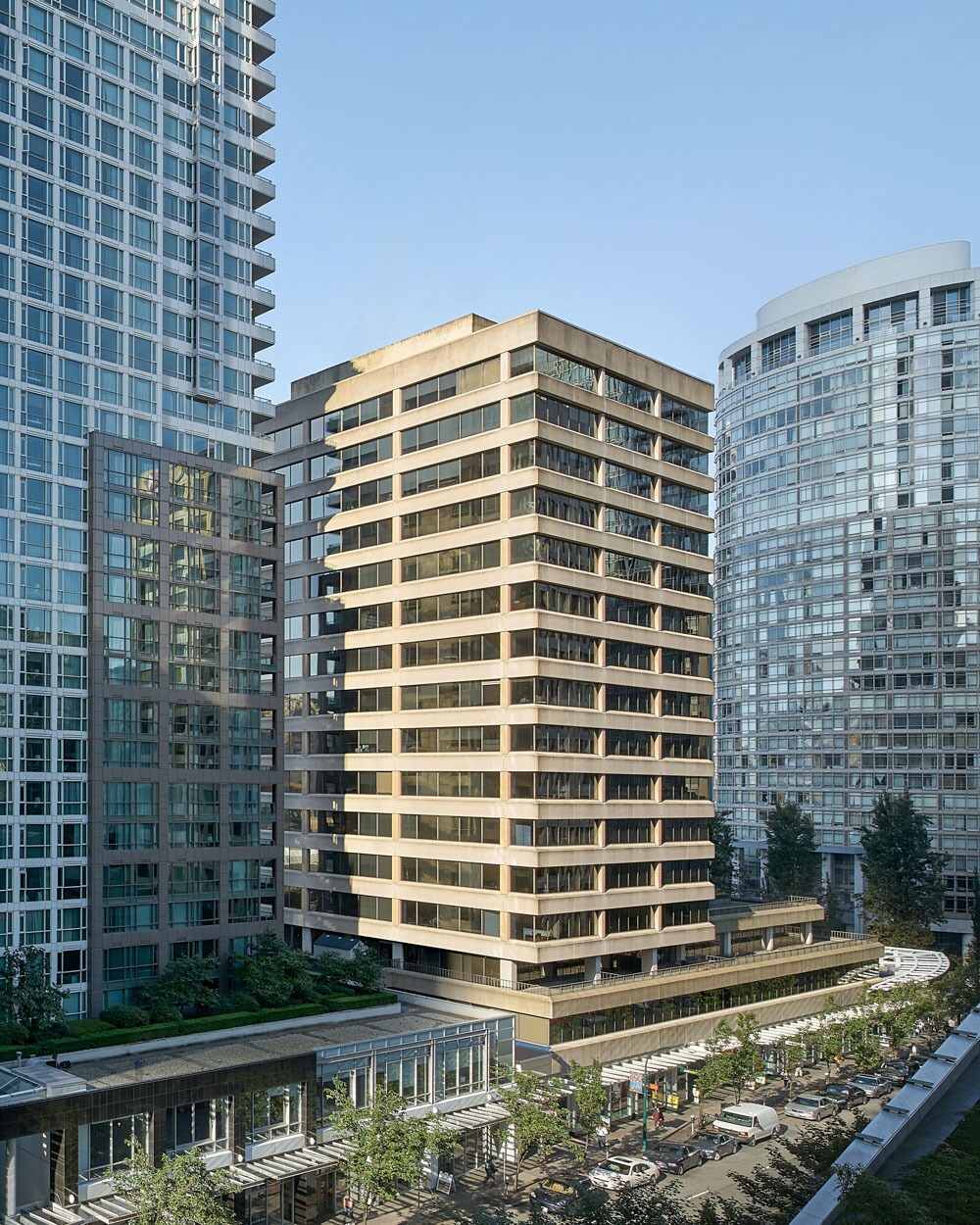 1166 Alberni St, Vancouver, BC for lease Building Photo- Image 1 of 7