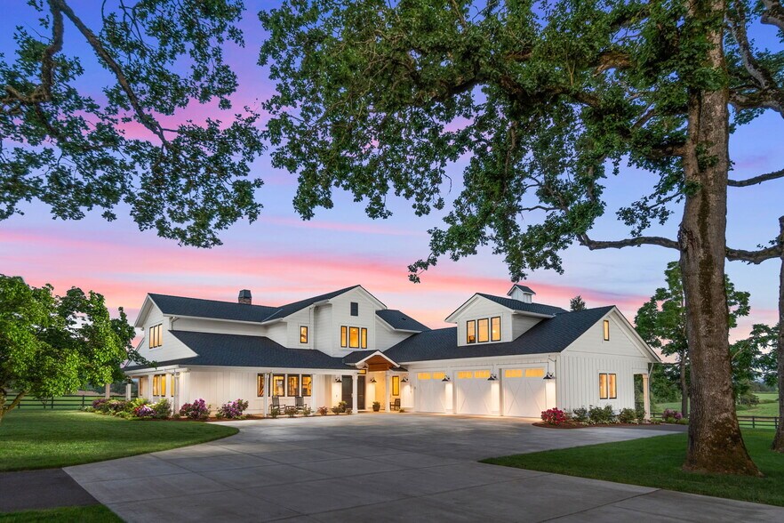 10510 S Macksburg Rd, Canby, OR 97013