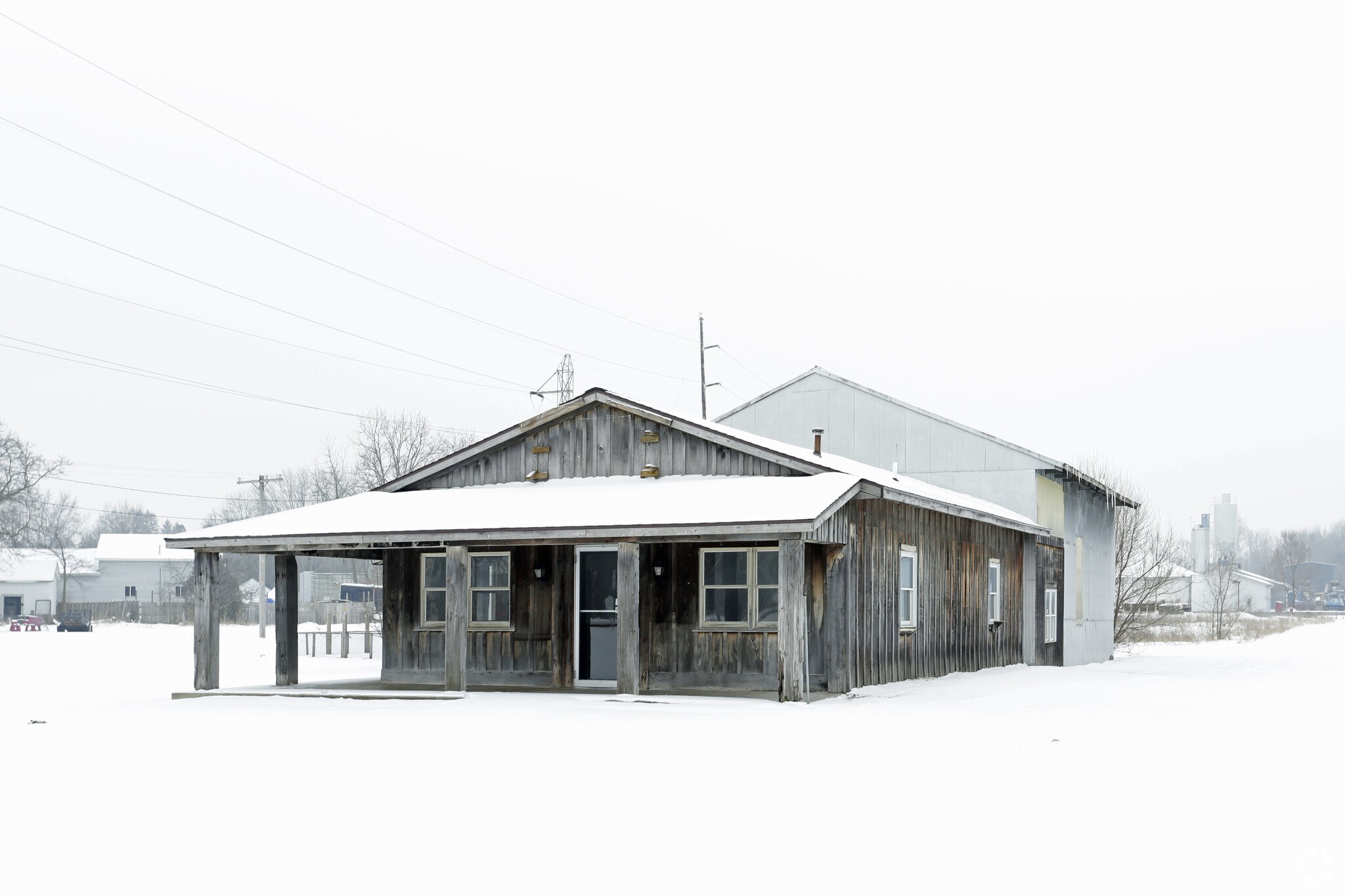 900 E Bridge St, Plainwell, MI for sale Primary Photo- Image 1 of 1