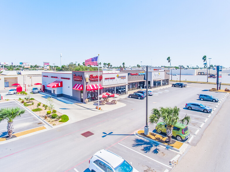 902-910 Dixieland Rd, Harlingen, TX for lease - Aerial - Image 3 of 9