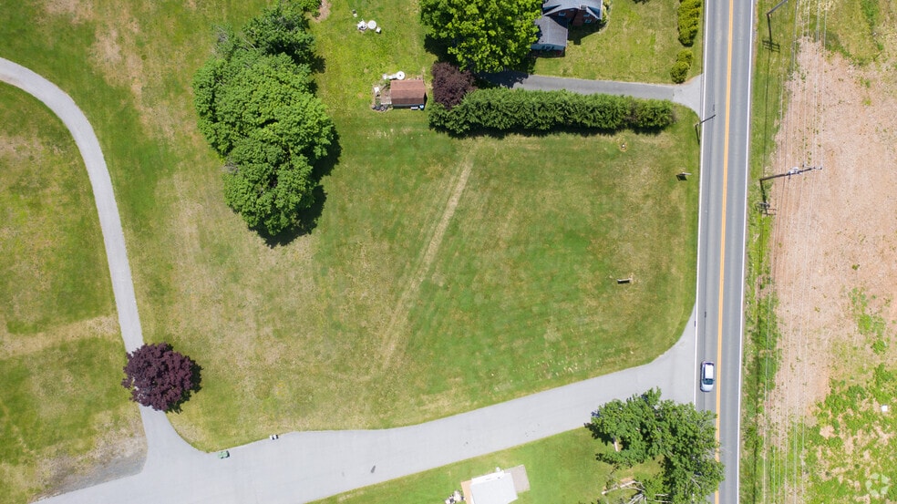 2431 Baldwin Mill Rd, Fallston, MD for sale - Aerial - Image 1 of 5