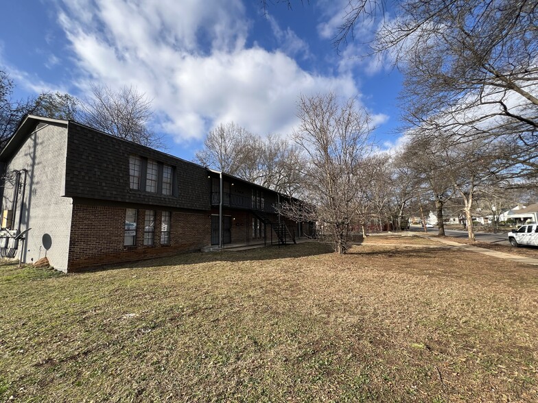 700 Graymont Ave W, Birmingham, AL for sale - Building Photo - Image 2 of 13