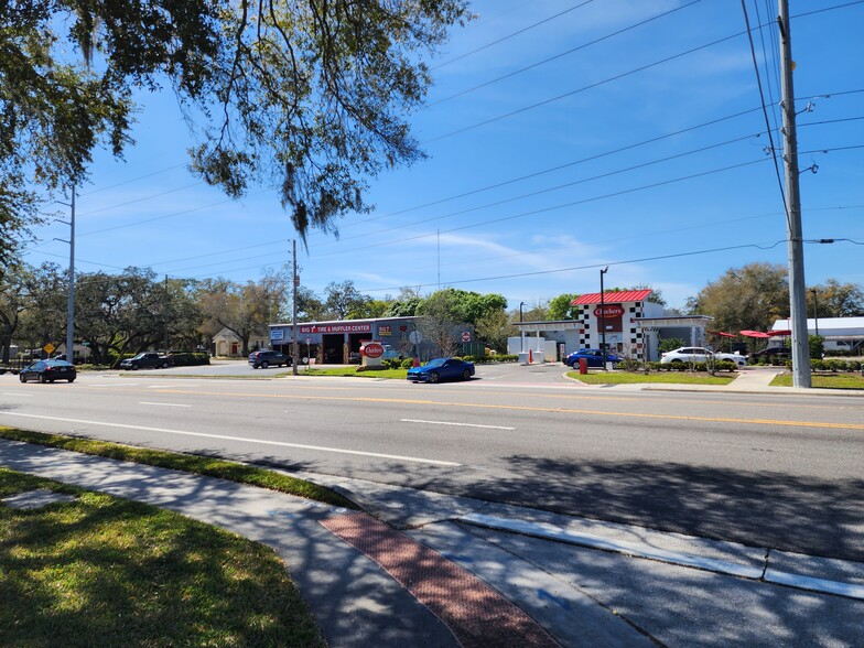 1695 S Volusia Ave, Orange City, FL for sale - Building Photo - Image 1 of 4