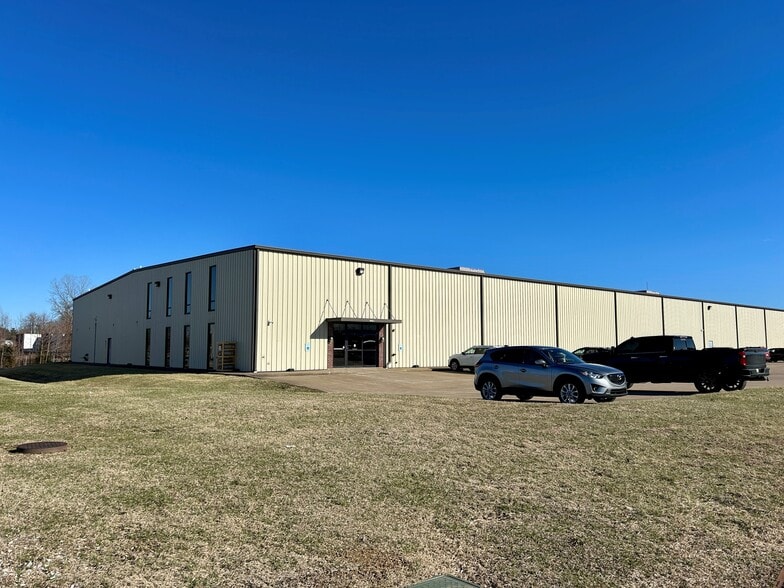 2625 Kotter Ave, Evansville, IN for sale - Building Photo - Image 1 of 8
