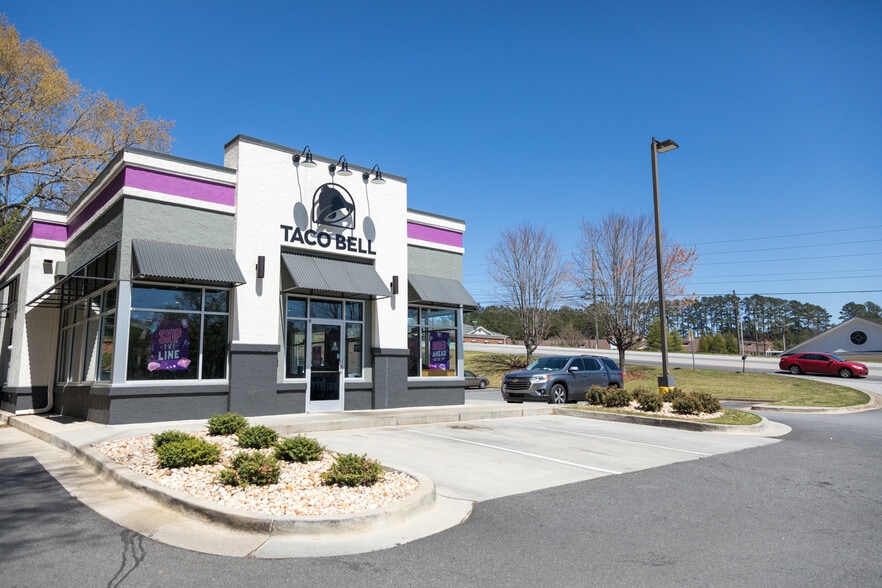 245 Morrison Moore Pky E, Dahlonega, GA 30533