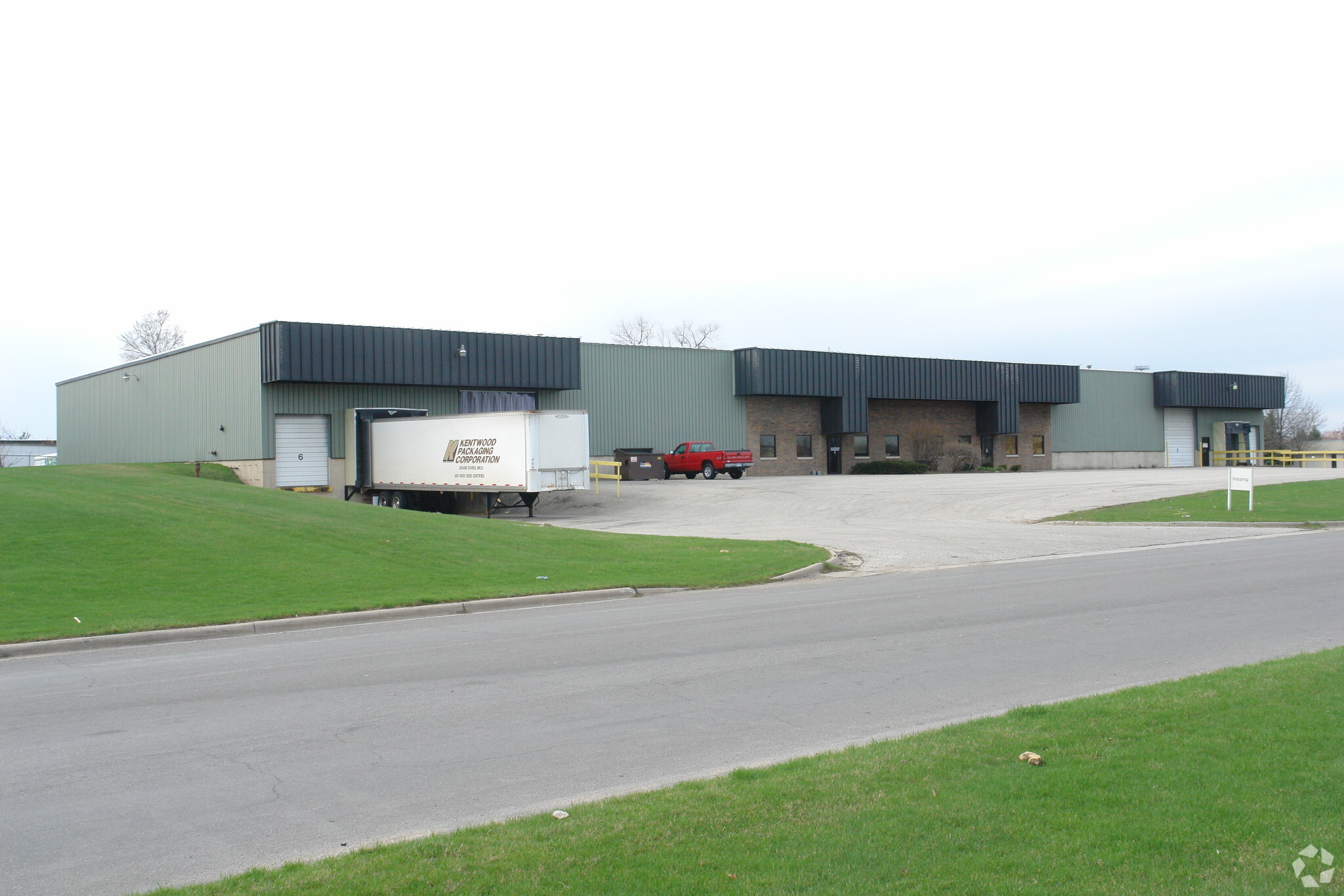 3637 Sysco Ct SE, Grand Rapids, MI for sale Primary Photo- Image 1 of 1