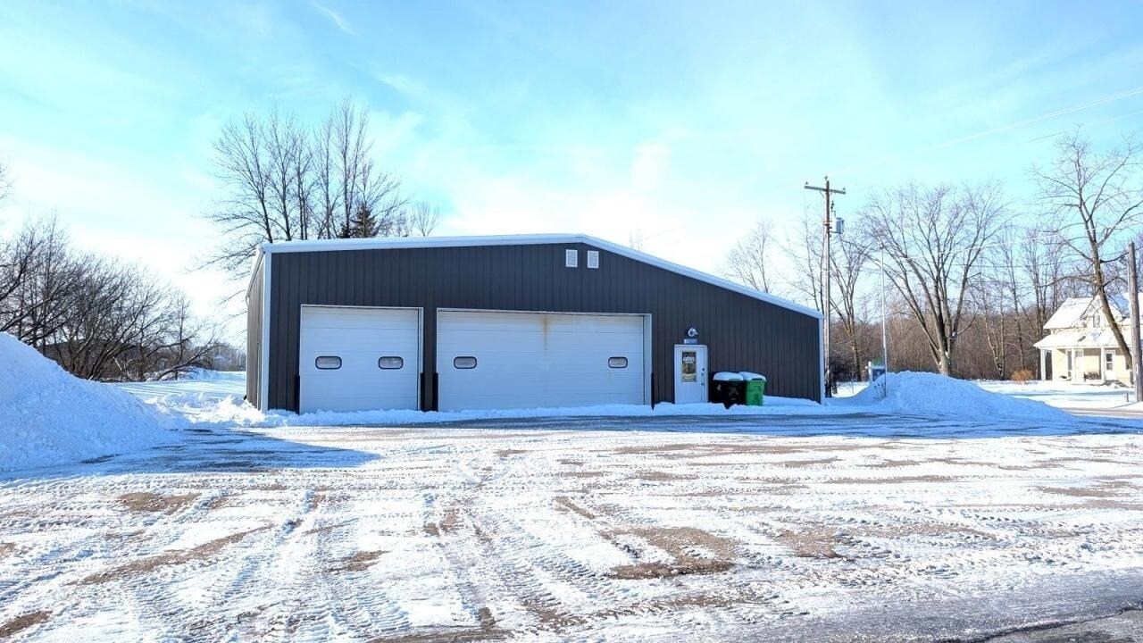 W2097 Harrison St, Forest Junction, WI for sale Primary Photo- Image 1 of 1