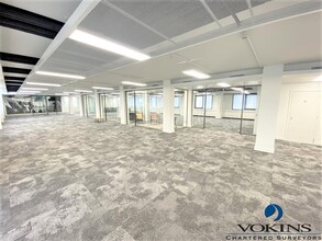 1000 Great West Rd, Brentford for lease Interior Photo- Image 1 of 9